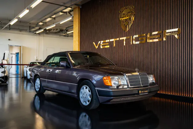 MERCEDES-BENZ 300 CE-24 Cabrio