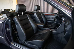 MERCEDES-BENZ 300 CE-24 Cabrio