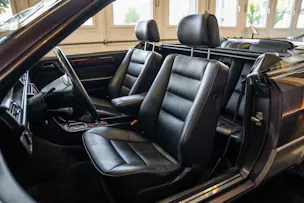 MERCEDES-BENZ 300 CE-24 Cabrio