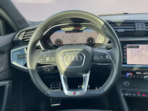 AUDI Q3 45 TFSI S line quattro S-tronic