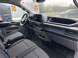 FORD Transit Custom Van 320 L2 2.0 EcoBl Trend/136CV/Aut.