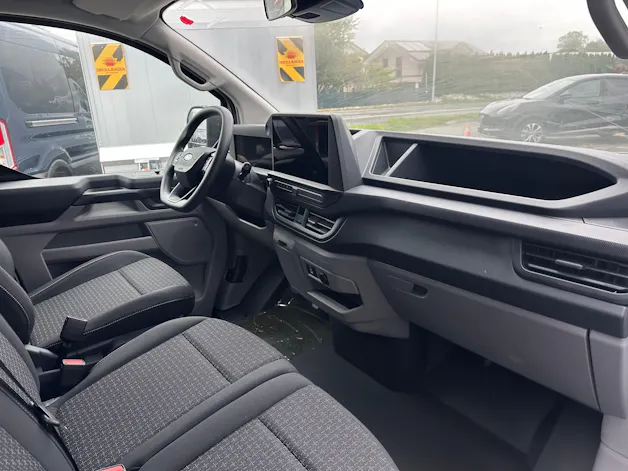 FORD Transit Custom Van 320 L2 2.0 EcoBl Trend/136CV/Aut.