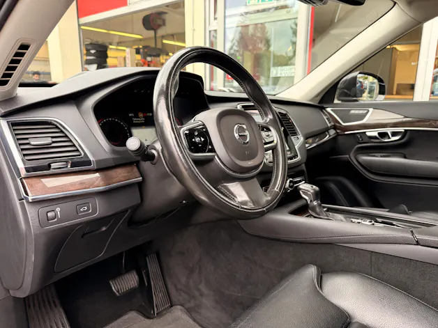 VOLVO XC90 D5 AWD Inscription Geartronic