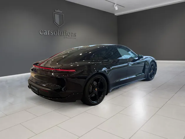 PORSCHE Taycan 4S