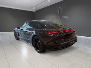PORSCHE Taycan 4S