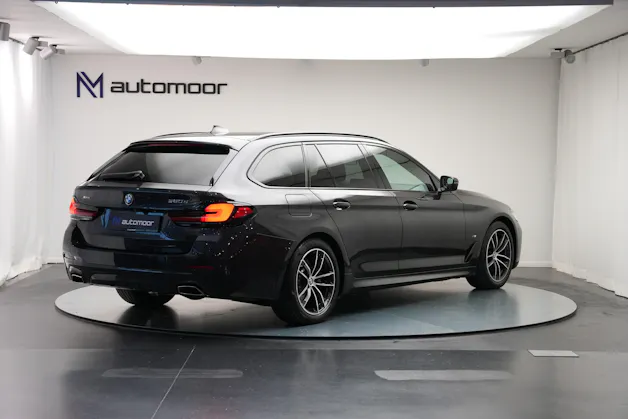 BMW 520d xDrive 48V Touring Pure M Sport Edition *CH-Fahrzeug*
