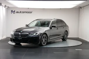 BMW 520d xDrive 48V Touring Pure M Sport Edition *CH-Fahrzeug*