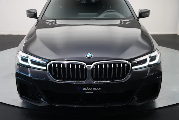 BMW 520d xDrive 48V Touring Pure M Sport Edition *CH-Fahrzeug*