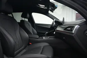 BMW 520d xDrive 48V Touring Pure M Sport Edition *CH-Fahrzeug*