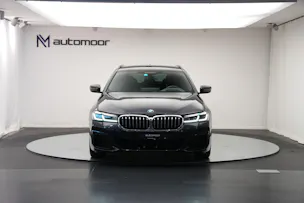 BMW 520d xDrive 48V Touring Pure M Sport Edition *CH-Fahrzeug*