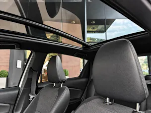 Toyota Yaris 1.5 VVT-i Hybrid Premium e-CVT
