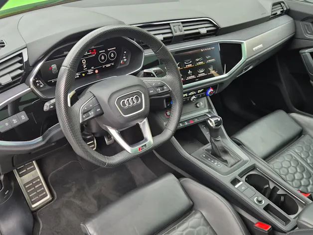 AUDI RS Q3 2.5 TFSI quattro S tronic
