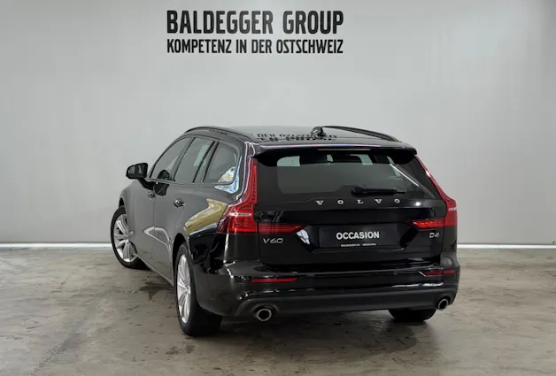VOLVO V60 2.0 D4 Momentum