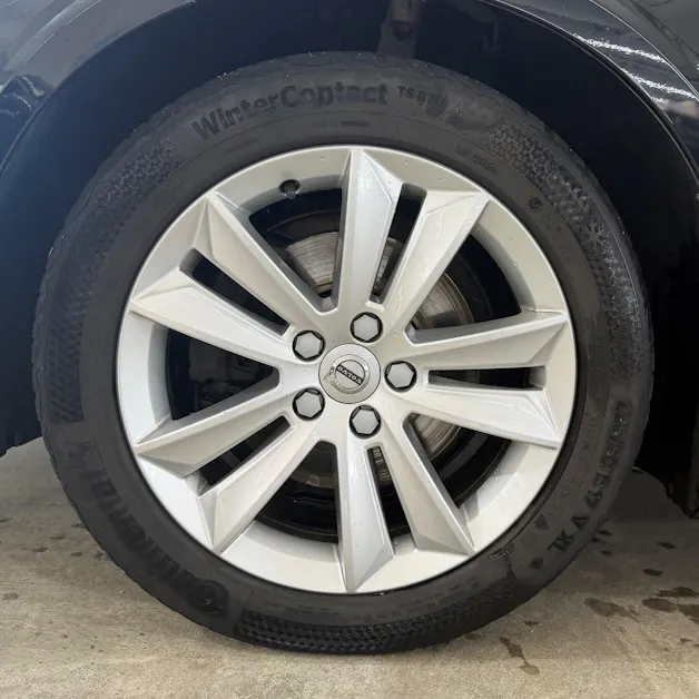 VOLVO V60 2.0 D4 Momentum