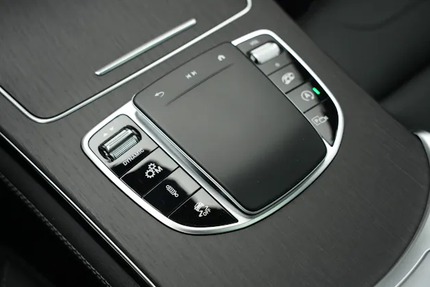 MERCEDES-BENZ GLC 63 S AMG 4Matic 9G-Tronic *CH-Fahrzeug*