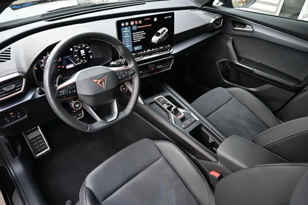 CUPRA Formentor 2.0TSI VZ 4Drive DSG 333PS + AHK 1800kg