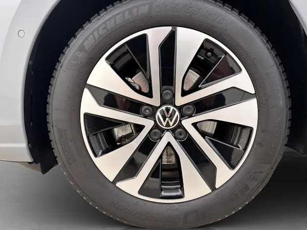 VW Golf 8 1.5 TSI Energy 6-Gang
