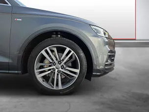 AUDI Q5 55 TFSI e sport quattro