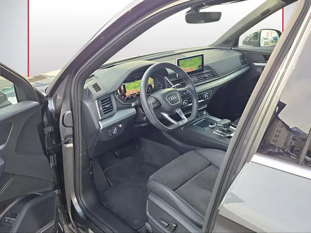 AUDI Q5 55 TFSI e sport quattro