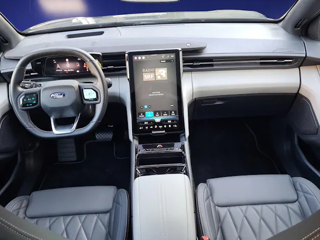 FORD Explorer Extended Range (77kWh) Premium RWD AUTOMAT
