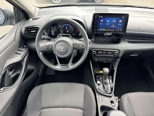 Toyota Yaris 1.5 Active Plus+ e-CVT Automat