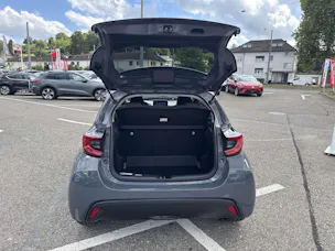 Toyota Yaris 1.5 Active Plus+ e-CVT Automat