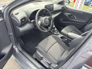 Toyota Yaris 1.5 Active Plus+ e-CVT Automat