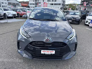 Toyota Yaris 1.5 Active Plus+ e-CVT Automat