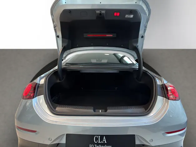 MERCEDES-BENZ CLA 220 8G-DCT 4Matic