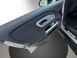 MERCEDES-BENZ CLA 220 8G-DCT 4Matic