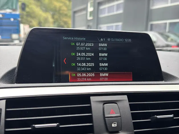 BMW 118i Steptronic *Tempomat*DAB+ uvm.*