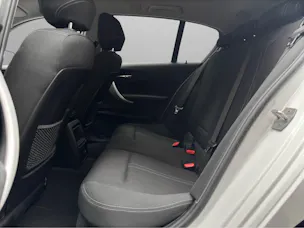BMW 118i Steptronic *Tempomat*DAB+ uvm.*