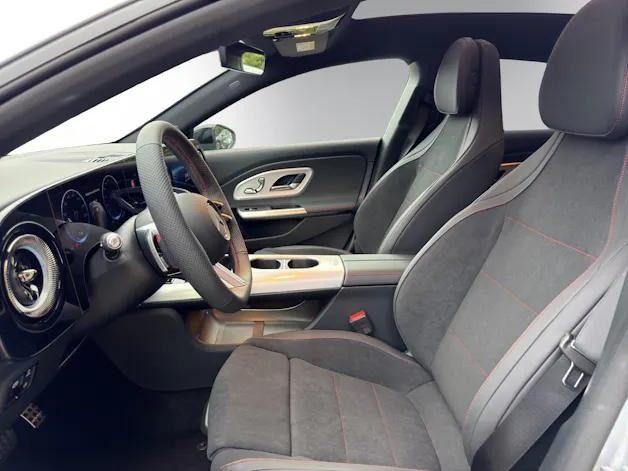 MERCEDES-BENZ CLA Shooting Brake 350 4Matic 85 kWh EQ