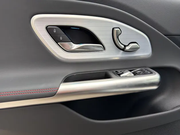 MERCEDES-BENZ CLA Shooting Brake 350 4Matic 85 kWh EQ