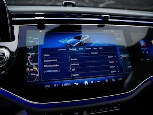 MERCEDES-BENZ E 220 d AMG Line 9G-Tronic *Superscreen*Werksgarantie*21" Felgen*