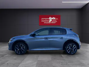 PEUGEOT 208 1.2 MHEV GT Exclusive
