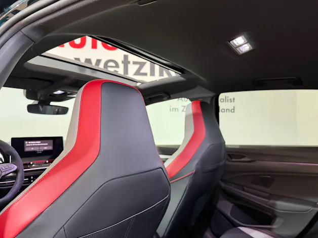 VW Golf 2.0 TSI GTI Edition 50 DSG