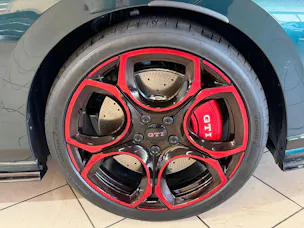 VW Golf 2.0 TSI GTI Edition 50 DSG