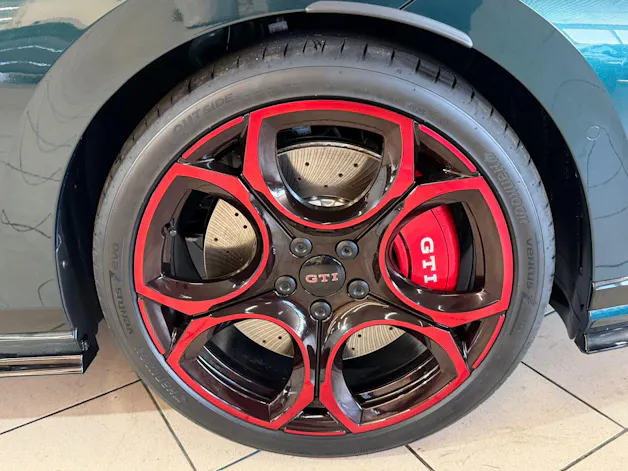VW Golf 2.0 TSI GTI Edition 50 DSG