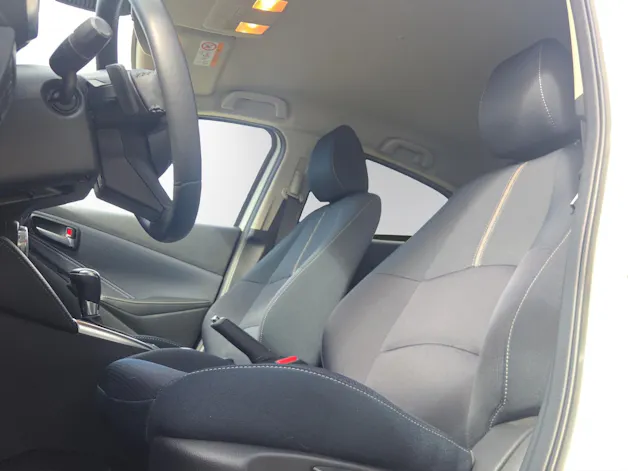 MAZDA 2 SKYACTIV-G 90 Revolution Automat