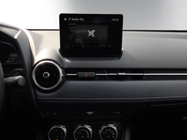 MAZDA 2 SKYACTIV-G 90 Revolution Automat