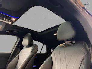 MERCEDES-BENZ GLC 200 4M - Coupé - AMG / DISTRONIC / 360 Grad Kamera / Head-Up Display / Panorama-Dach