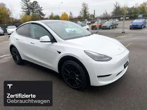Tesla Model Y Long Range AWD