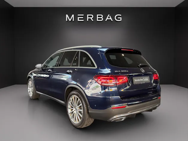 MERCEDES-BENZ GLC 300 e AMG Line 4Matic 9G-Tronic