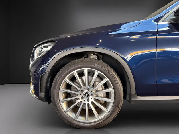 MERCEDES-BENZ GLC 300 e AMG Line 4Matic 9G-Tronic