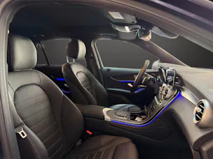 MERCEDES-BENZ GLC 300 e AMG Line 4Matic 9G-Tronic