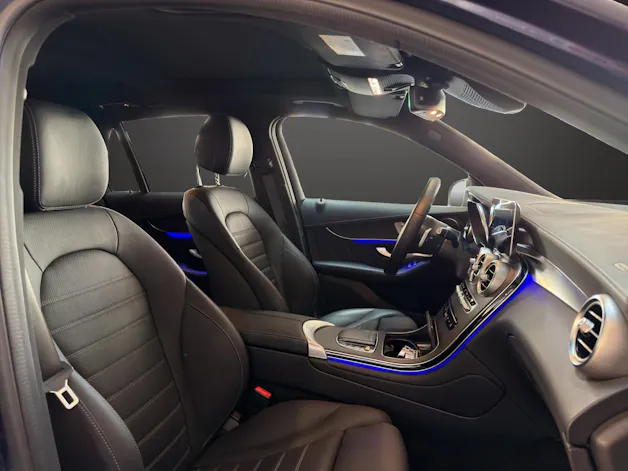 MERCEDES-BENZ GLC 300 e AMG Line 4Matic 9G-Tronic