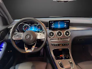 MERCEDES-BENZ GLC 300 e AMG Line 4Matic 9G-Tronic
