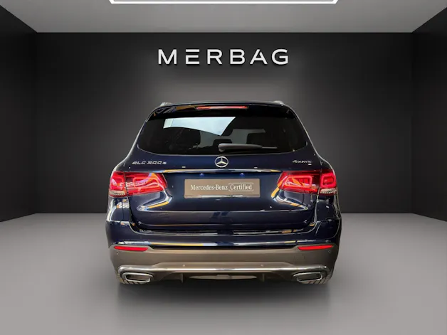 MERCEDES-BENZ GLC 300 e AMG Line 4Matic 9G-Tronic