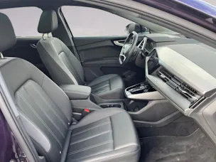 AUDI Q4 e-tron 45 quattro